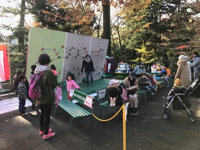《東京都》高尾山さる園　クライミング体験イベント2016